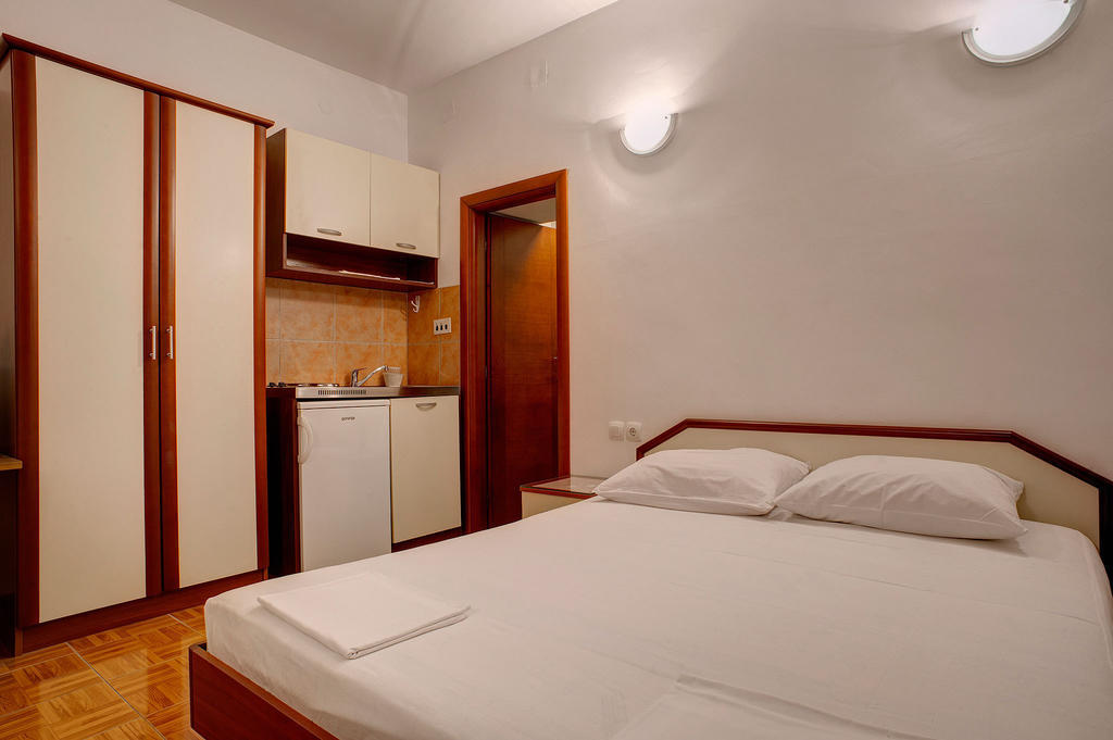 Apartments Boreta II Budva Zimmer foto