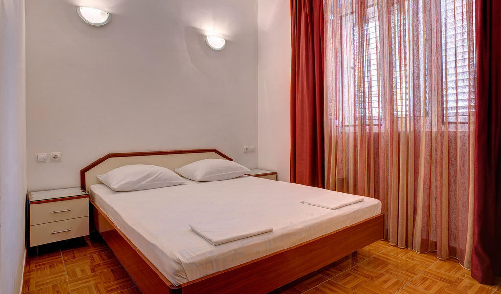 Apartments Boreta II Budva Zimmer foto